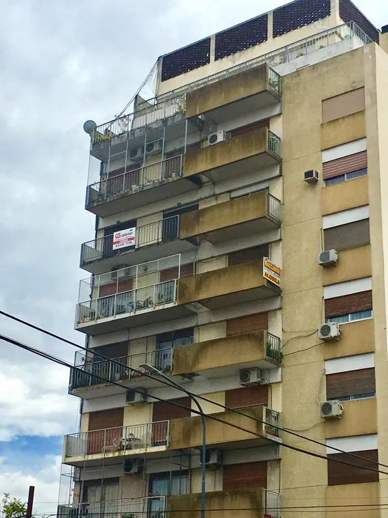Departamento 3 Amb, Muy Luminoso y con Vista panorámica - Villa Luro 2