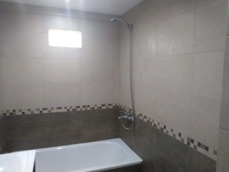Venta Monoambiente Al Contrafrente con Balcon en Flores 1