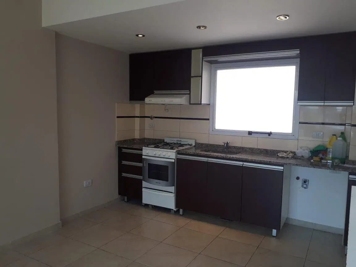 ALQUILER SEMIPISO 2 AMBIENTES CON BALCON V. PUEYRREDON 3