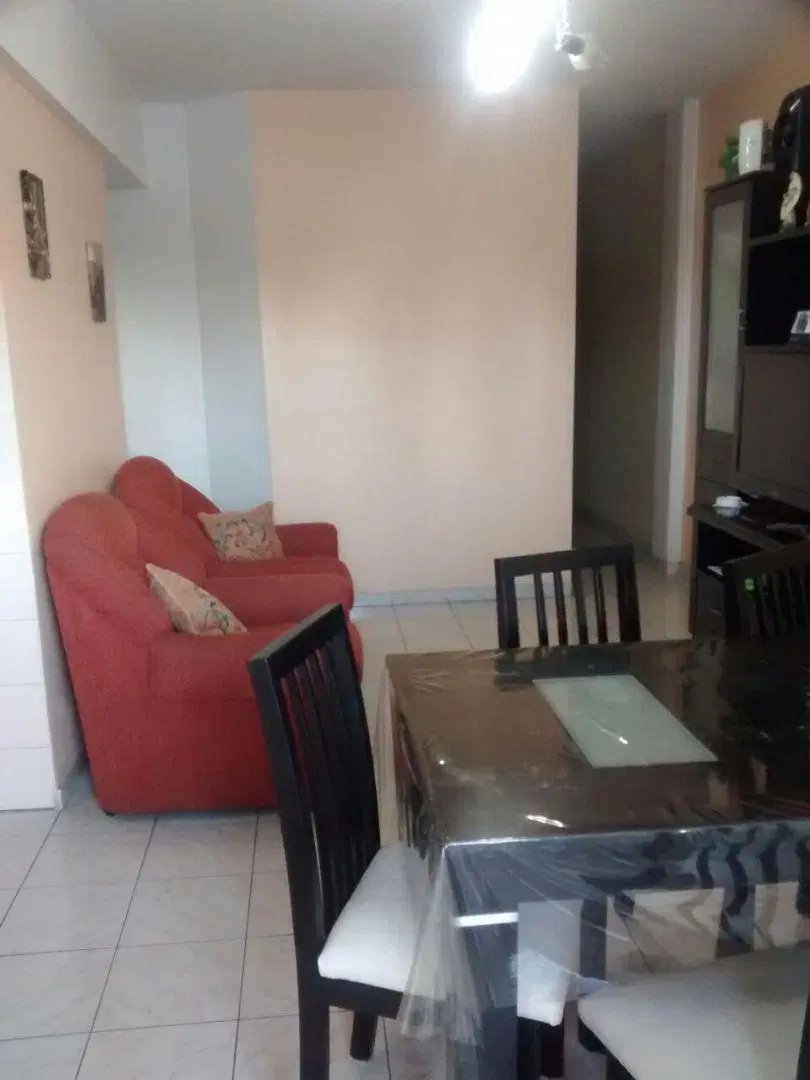 ALQUILER DEPARTAMENTO DE 2 AMBIENTES AL FRENTE CONBALCON EN FLORESTA 3
