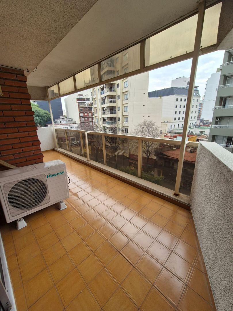 Foto de ALQUILER DEPARTAMENTO 4 AMBIENTES CON AMPLIA COCHERA FIJA Y CUBIERTA, imagen 3