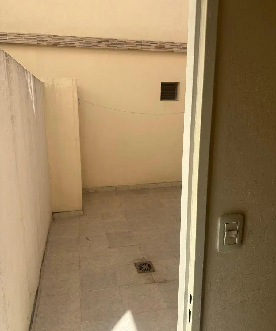 Departamento 2 ambientes con cochera en alquiler, Ramos Mejia 5