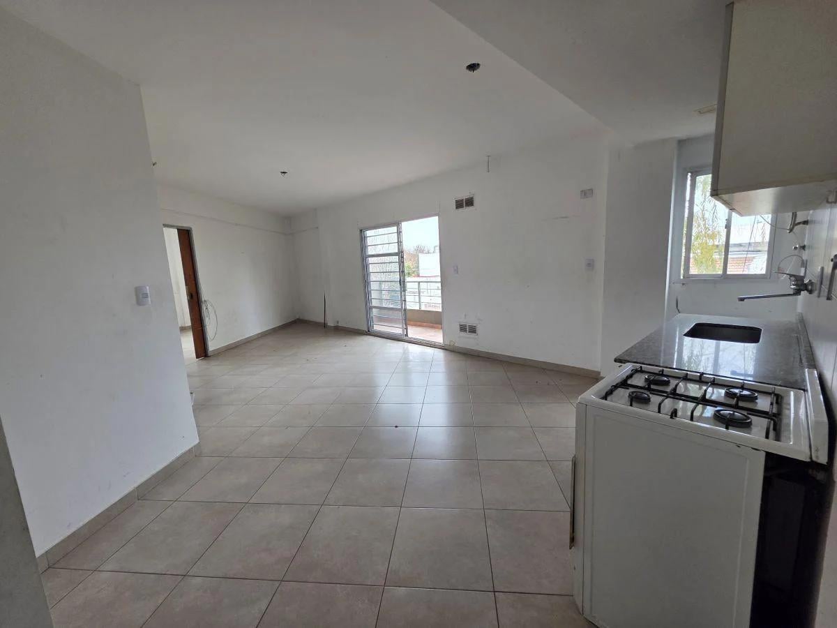 Foto de Departamentob 3 ambientes en Alquiler , Ciudadela, imagen 4