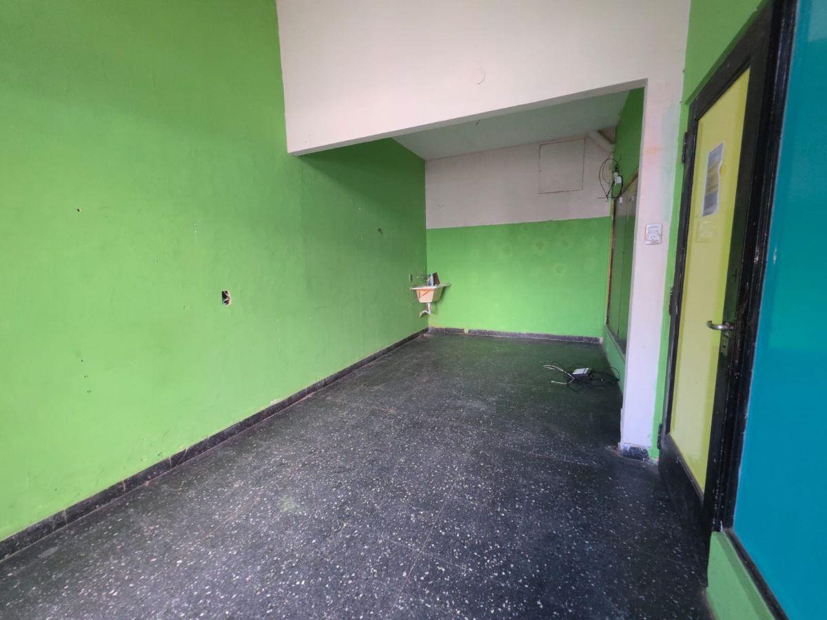 Foto de Local comercial en alquiles Ramos Mejia, imagen 4