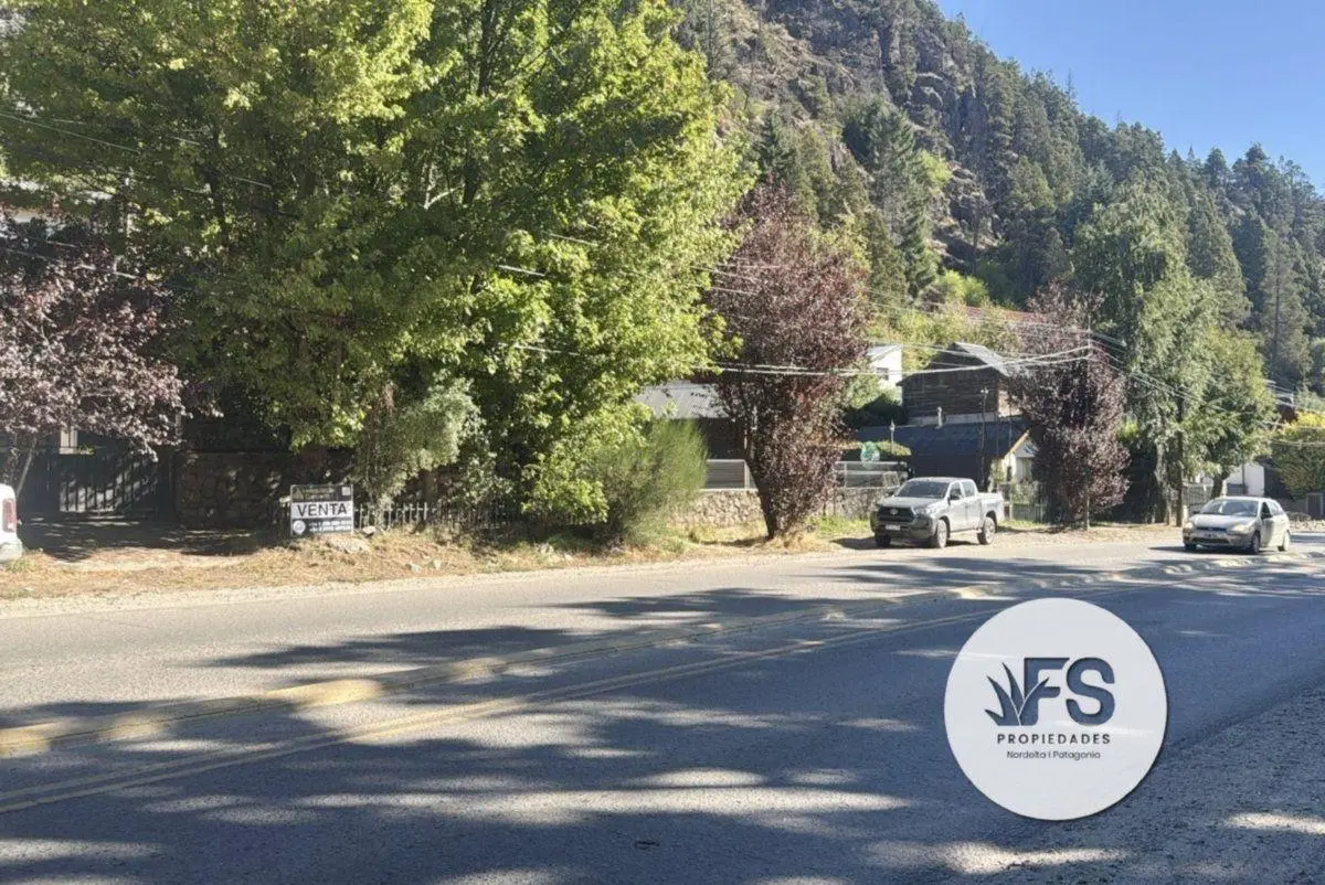 Terreno Apto Desarrollo 3 Departamentos Venta San Martin de los Andes 3