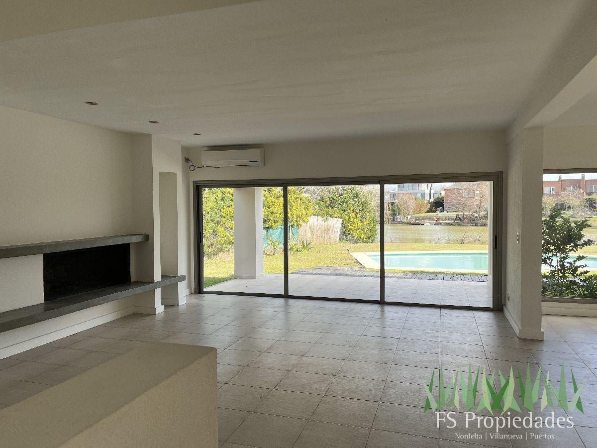Foto de Casa en Alquiler al agua, 4 dorm, Escritorio/Dep serv, Castores, imagen 1
