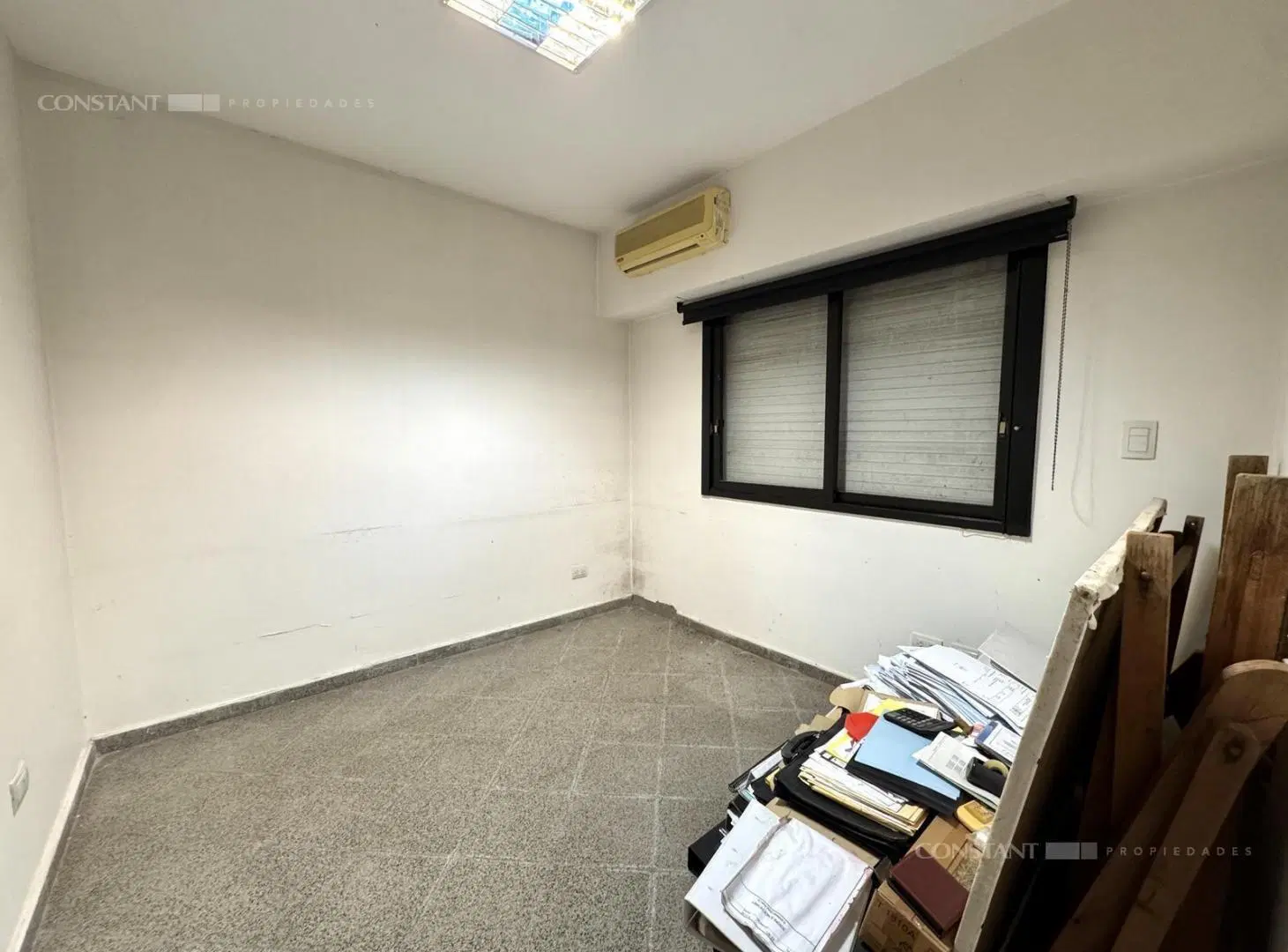 Oficina en venta en La Plata 4