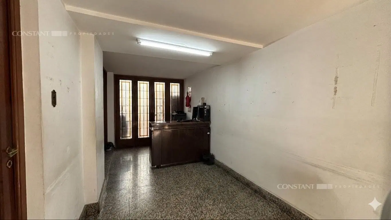 Casa de 4 dormitorios en venta en La Plata 3