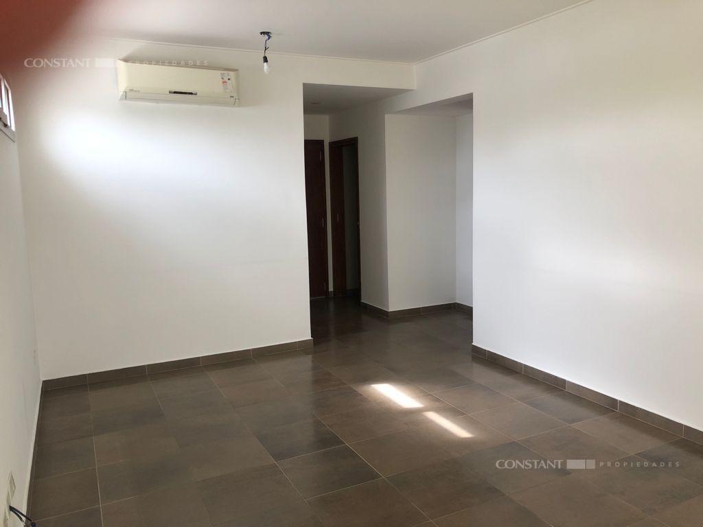 Foto de Departamento en alquiler de dos dormitorios con cochera, imagen 4