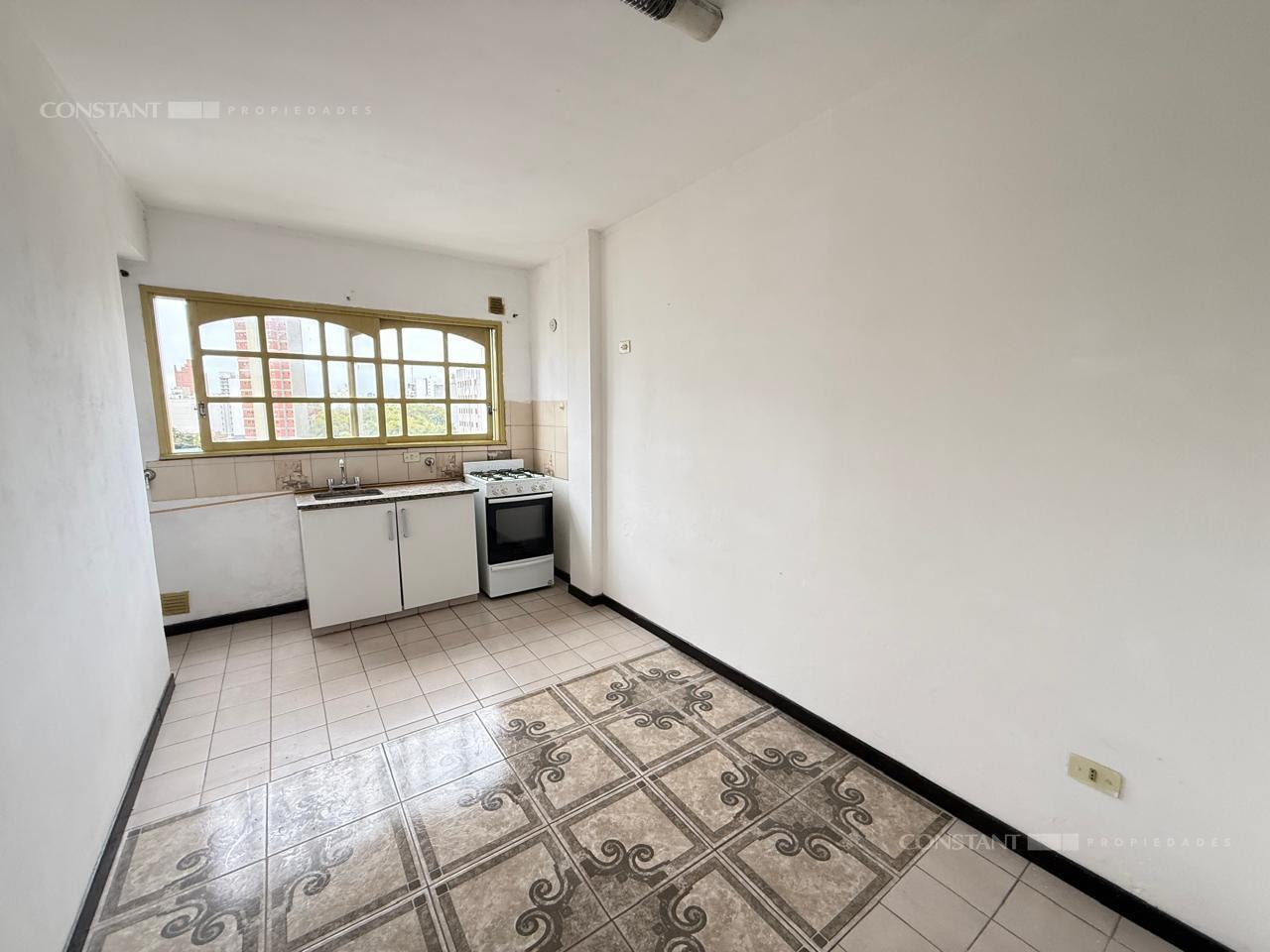 Foto de Departamento en alquiler de 1 dormitorio al frente c/ balcon, imagen 2