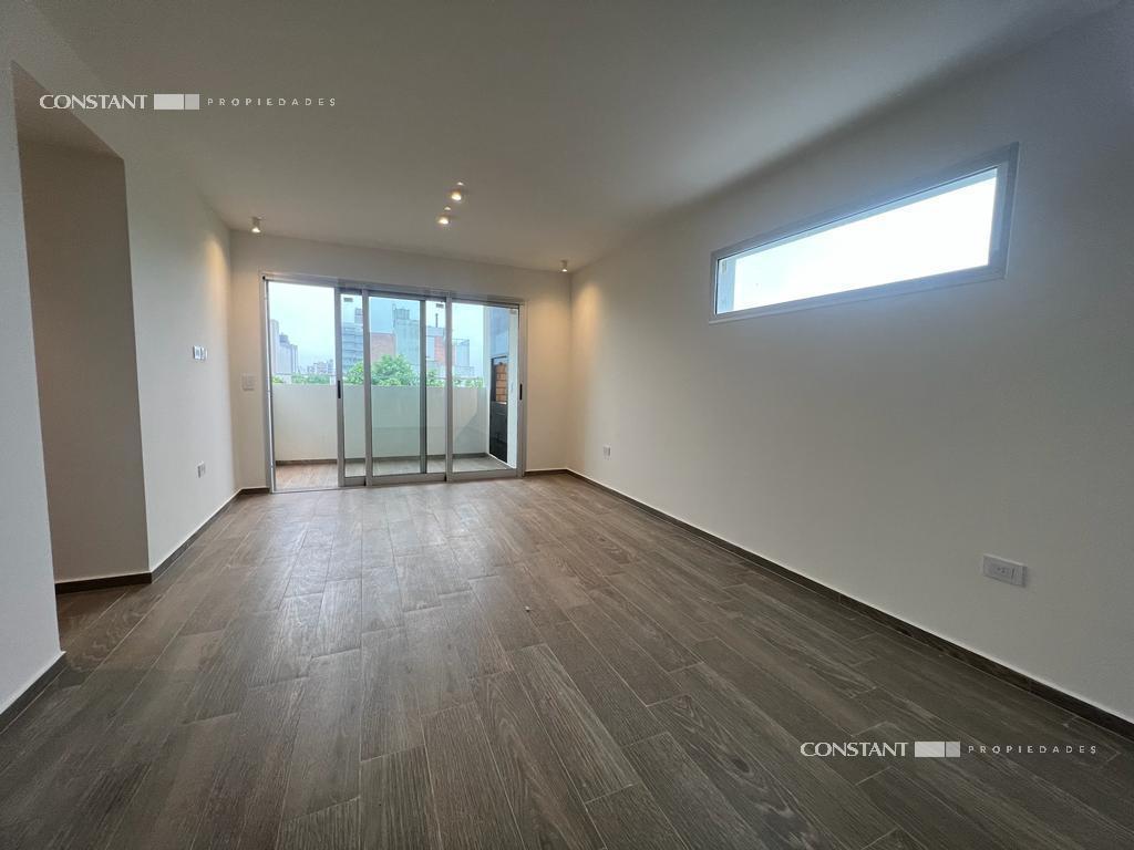 Foto de Departamento en alquiler de dos dormitorios con cochera, imagen 3