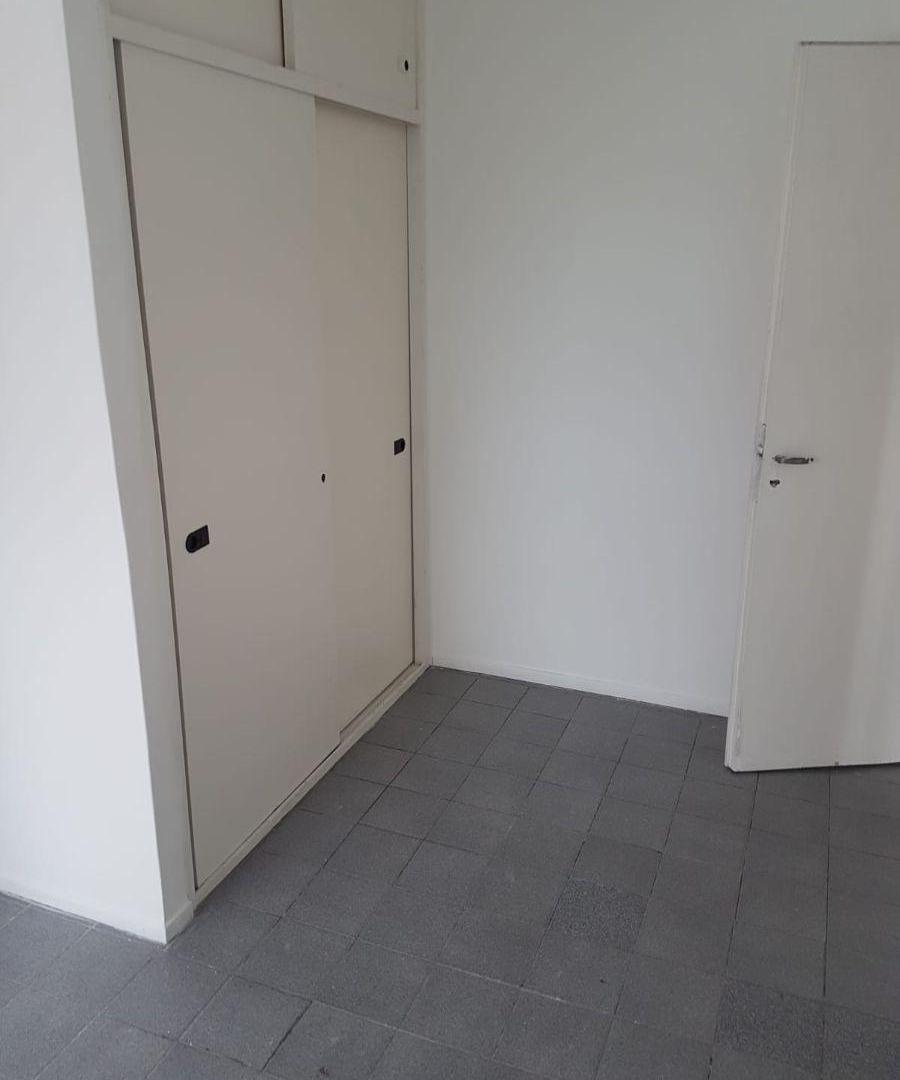 Foto de Departamento de 51 m² con 2 dormitorios en venta en Constitución, imagen 2