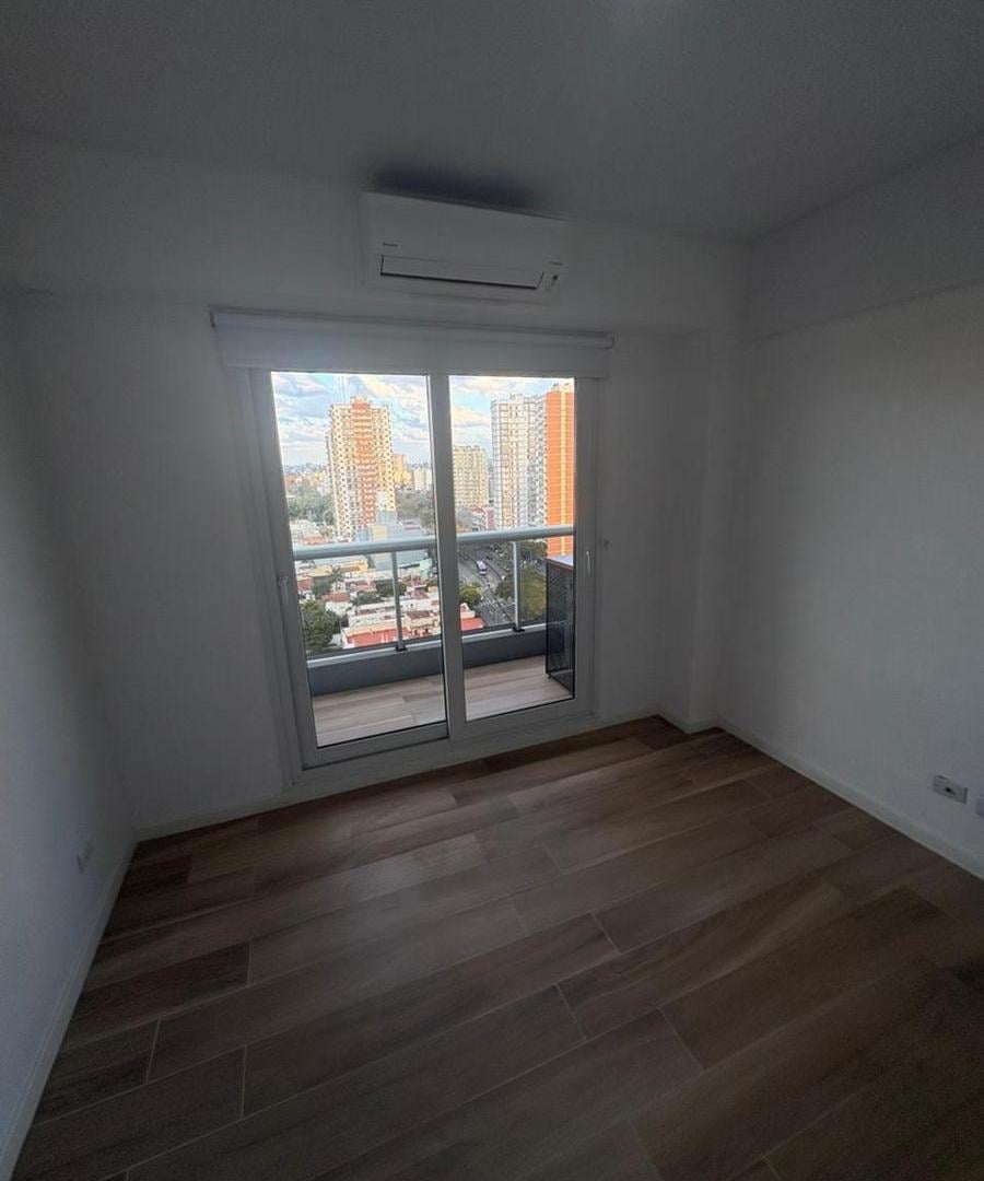 Foto de Depto 2 amb categoría, c/cochera, imagen 5