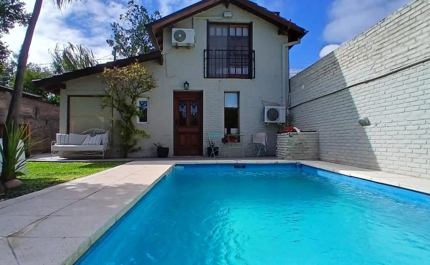 Casa en Maquinista F Savio 3