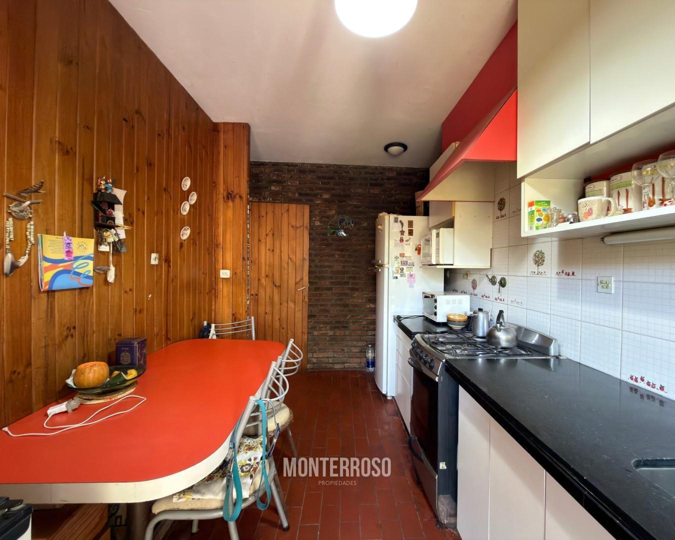 Foto de Casa en Venta en Bernal, Quilmes, G.B.A. Zona Sur, imagen 5