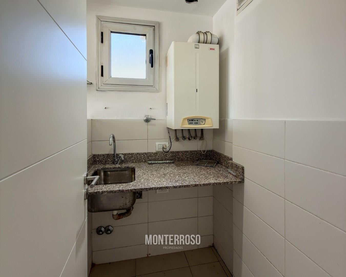Foto de Departamento Semipiso en Alquiler en Quilmes, G.B.A. Zona Sur, Argentina, imagen 3