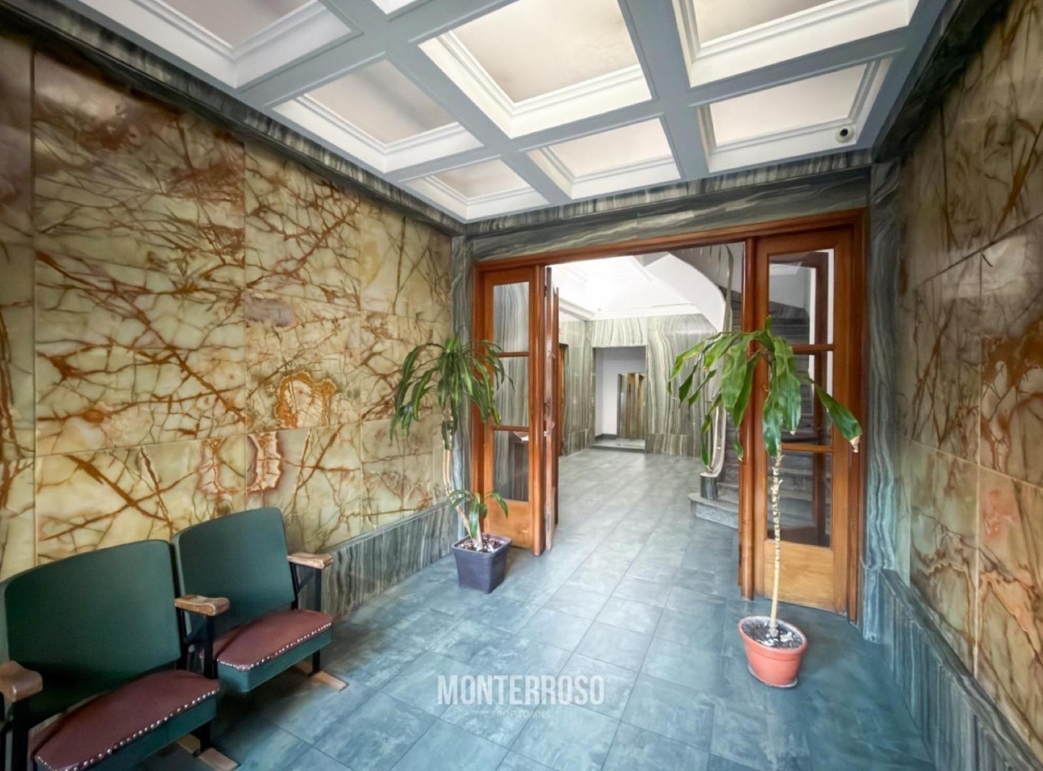 Foto de Venta Departamento 3 ambientes C/dep. - Quilmes, imagen 1
