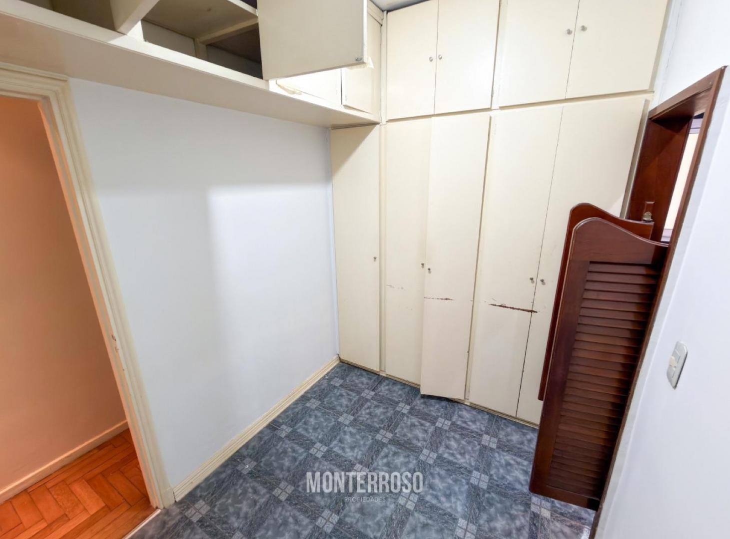 Foto de Venta Departamento 3 ambientes C/dep. - Quilmes, imagen 3