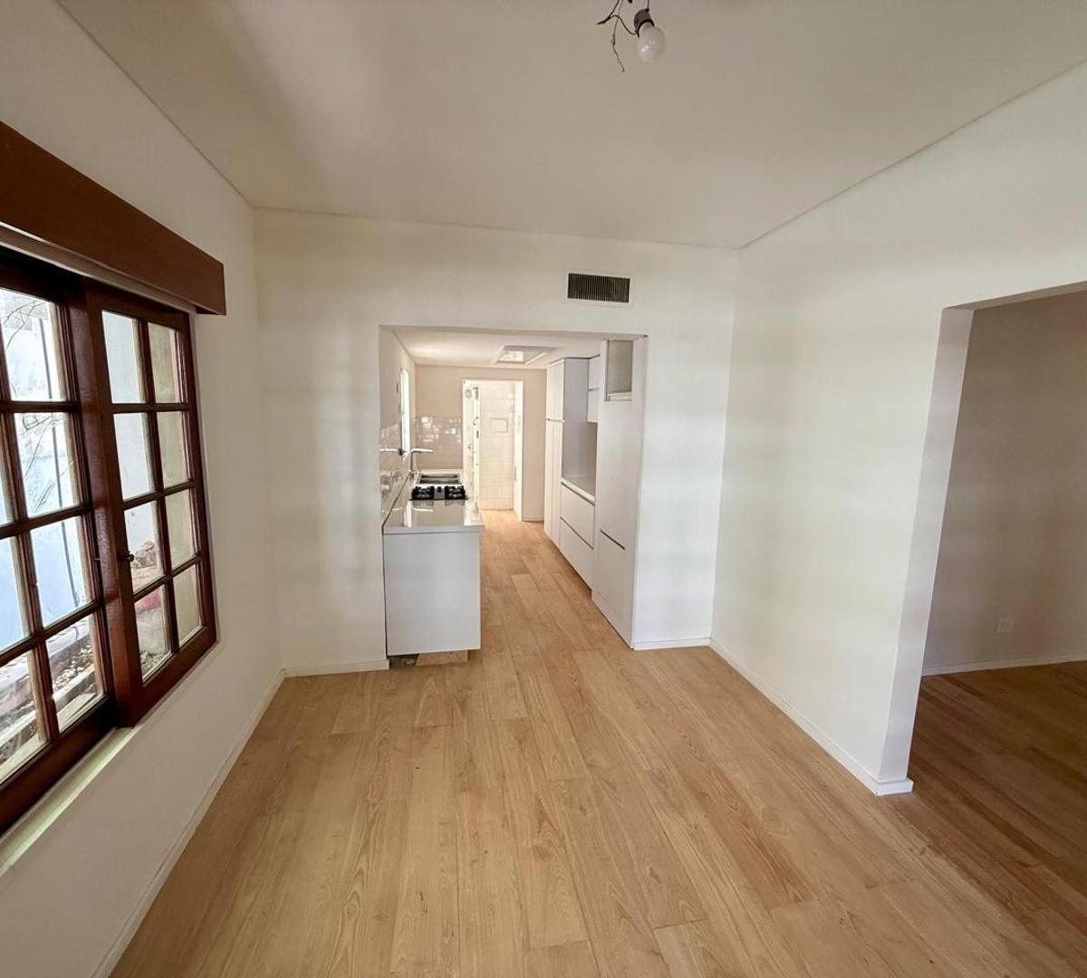 Venta Departamento de 4 Ambientes - Caballito 1