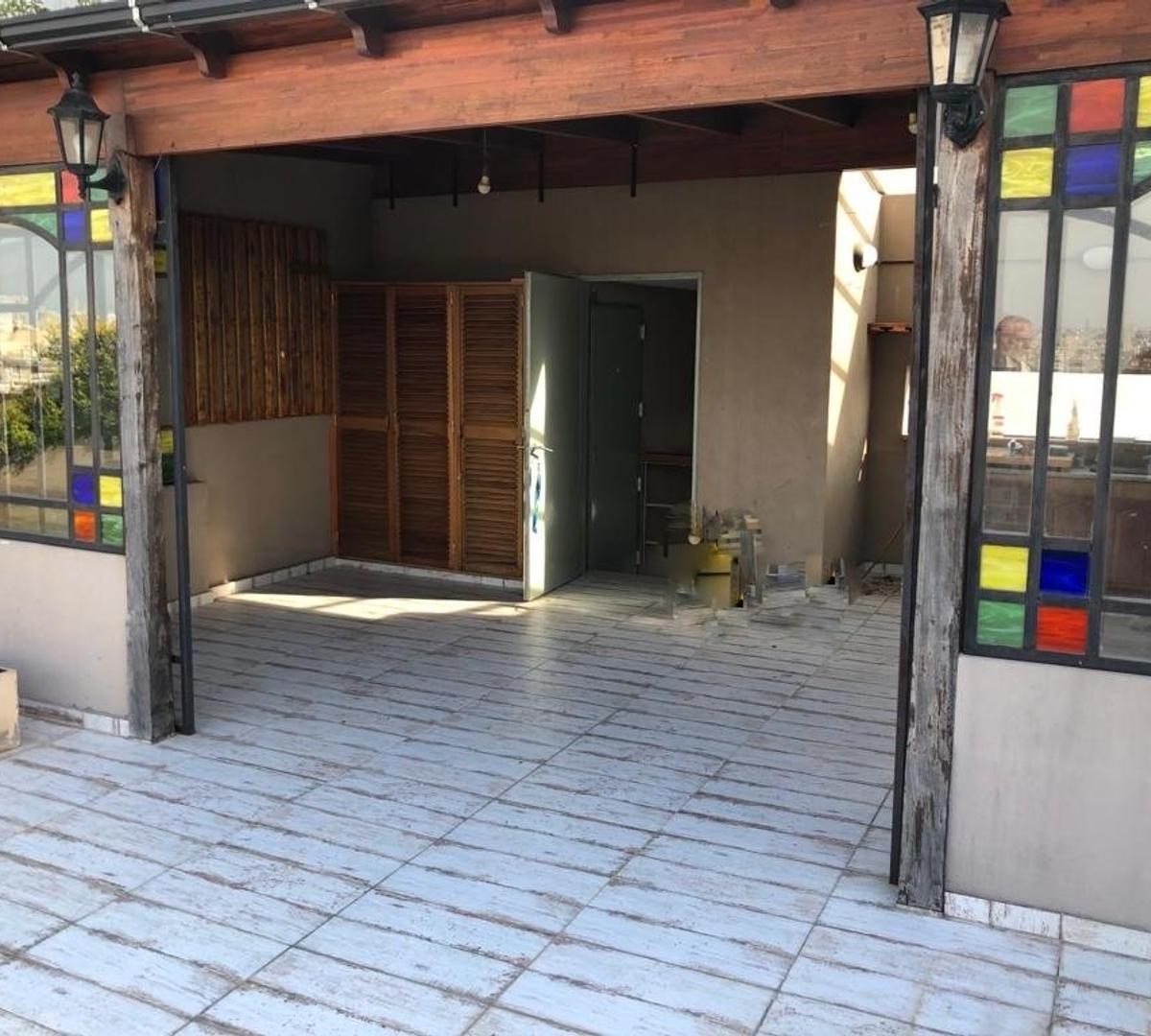 Venta Departamento de 3 Ambientes - Flores 4