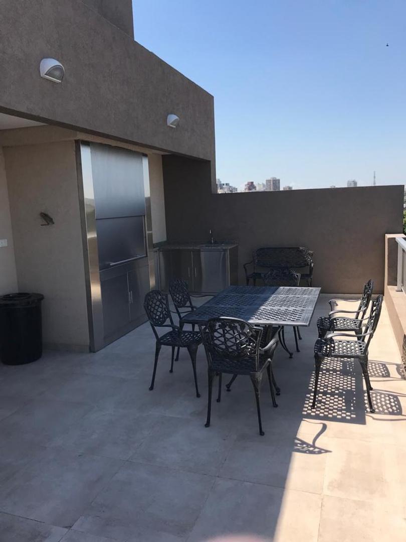 Venta departamento de 2 ambientes - FLORES