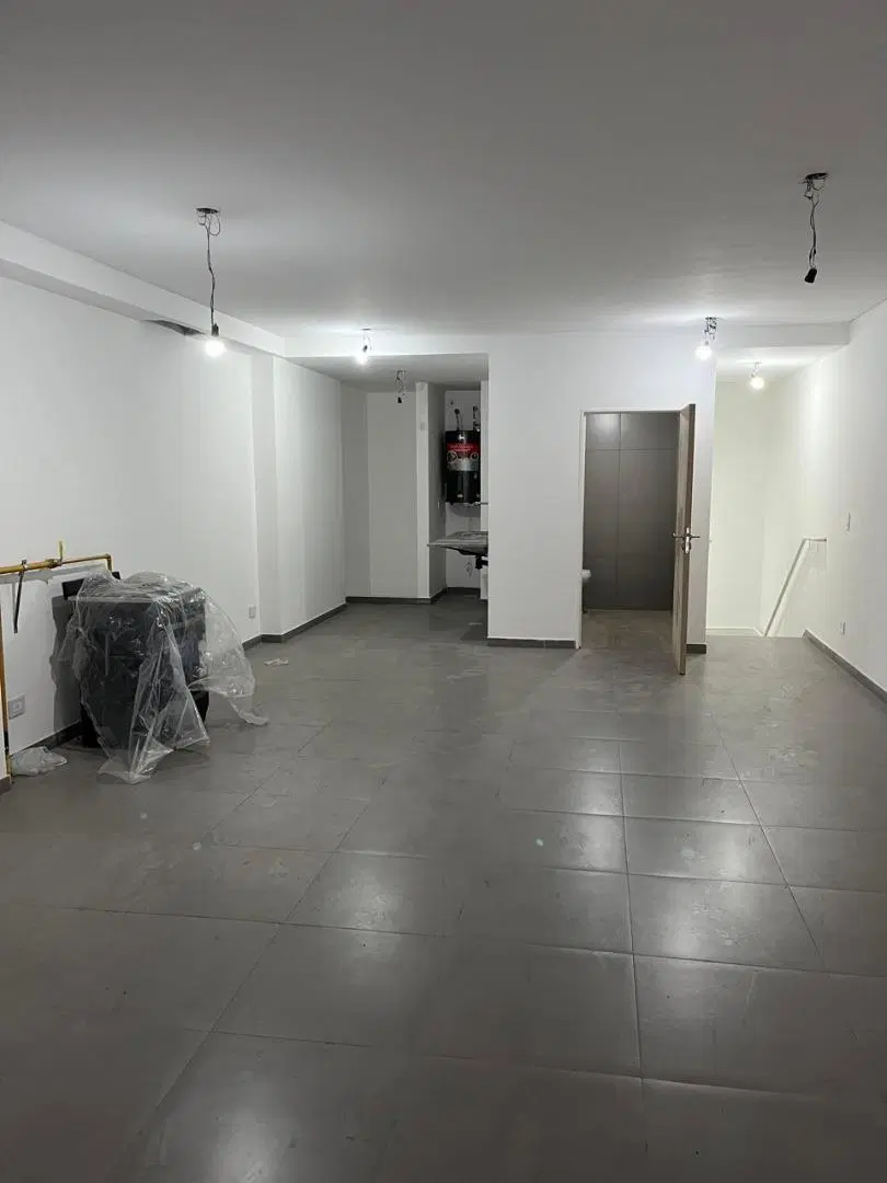 Alquiler local comercial - VILLA DEL PARQUE 8