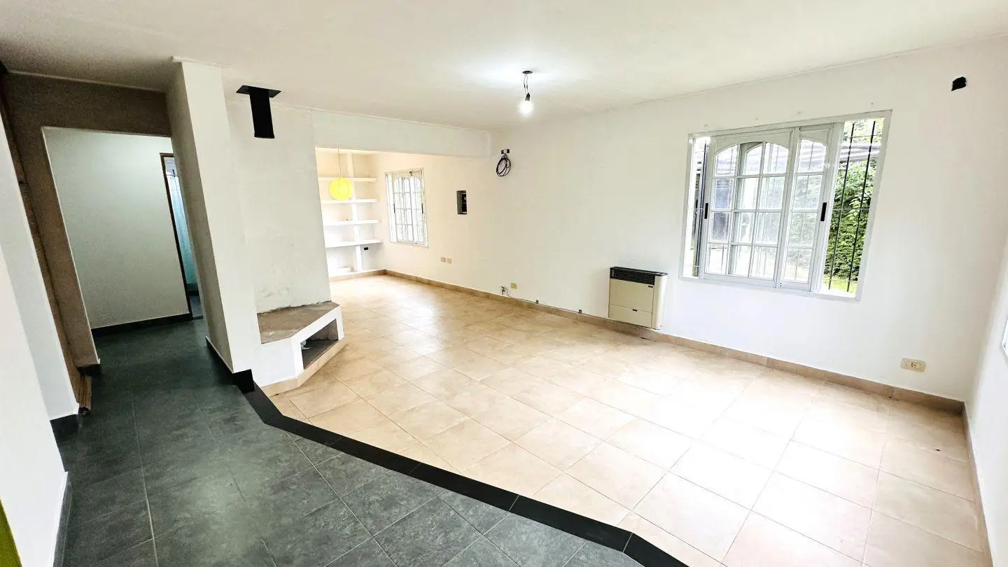 Casa 2 dorm c/ parque - Zona 423 y 31 Villa Elisa 4
