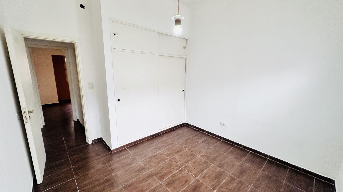 Foto de Alquiler casa 3 dormitorios - Zona 63 y 15, imagen 5