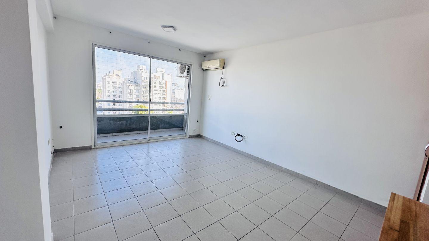 Foto de Alquiler departamento 1 dormitorio c/ balcon - Zona 4 y 61, imagen 5
