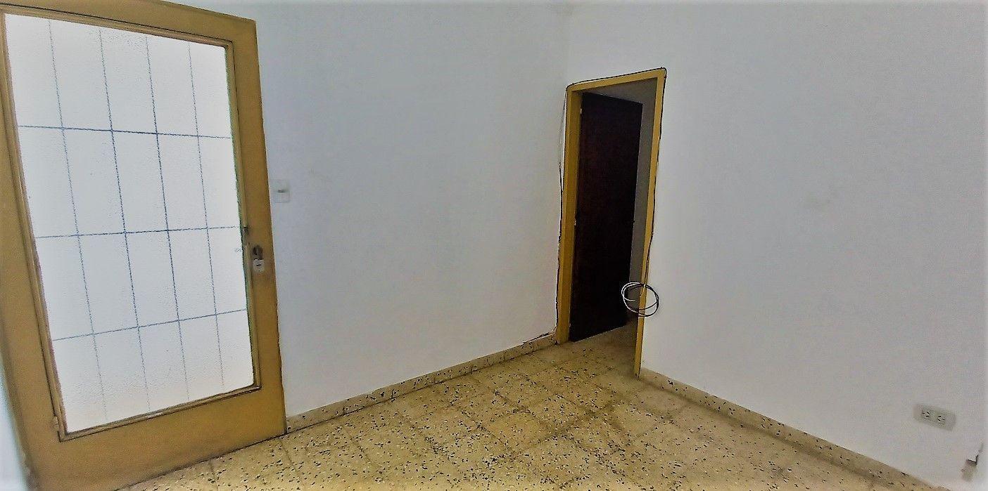 Foto de Ph 2 dorm c/patio- Zona 5 y 71, imagen 5