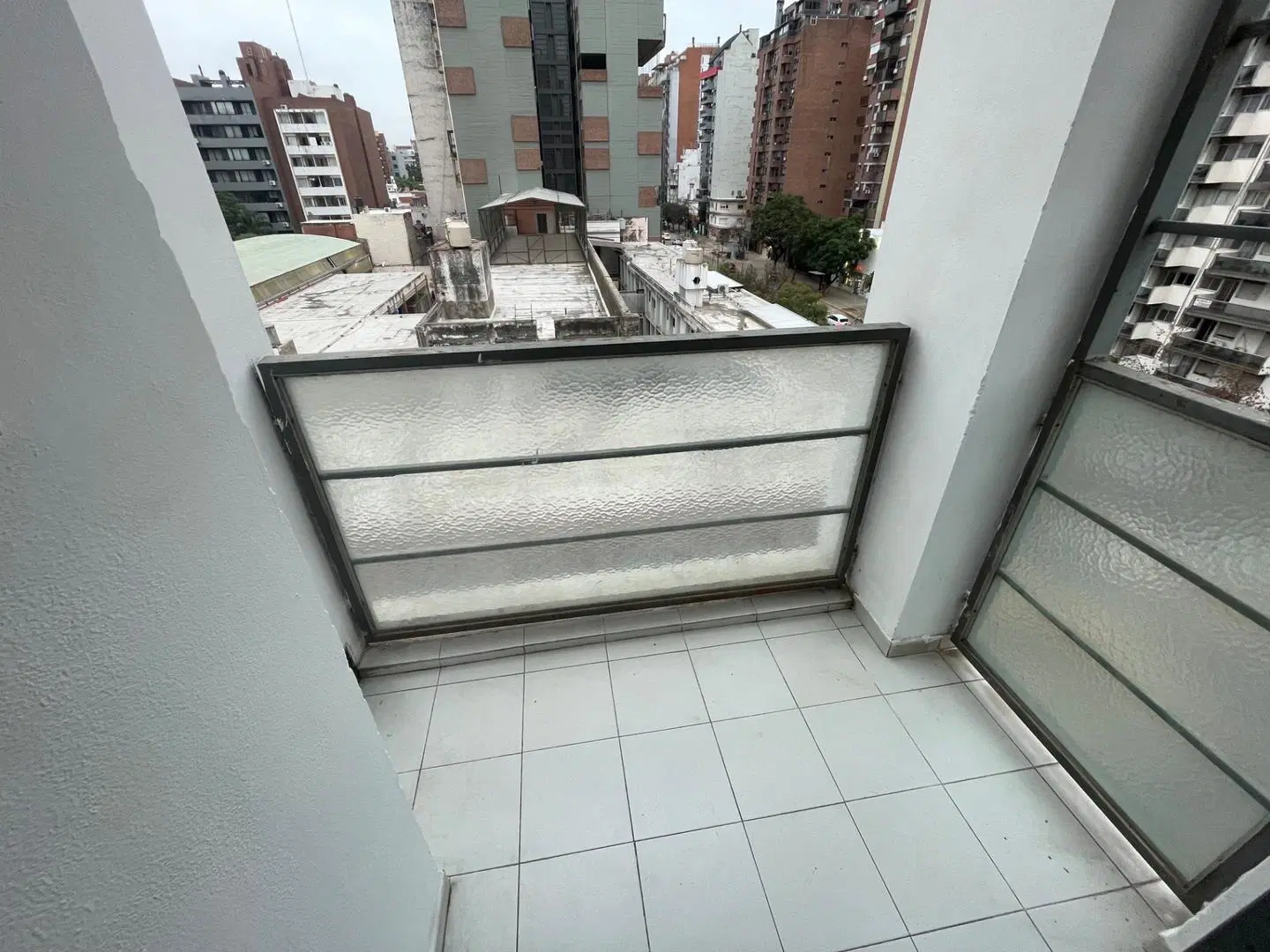 Departamento en Alquiler! A mts Bv San Juan! 5