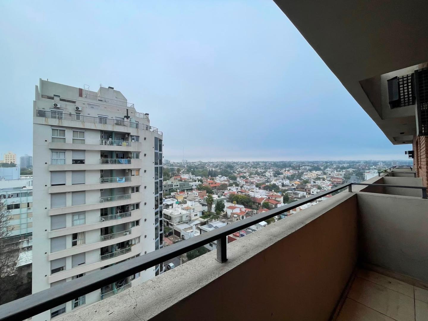 Foto de Departamento en Alquiler! Sobre Bv San Juan!, imagen 1
