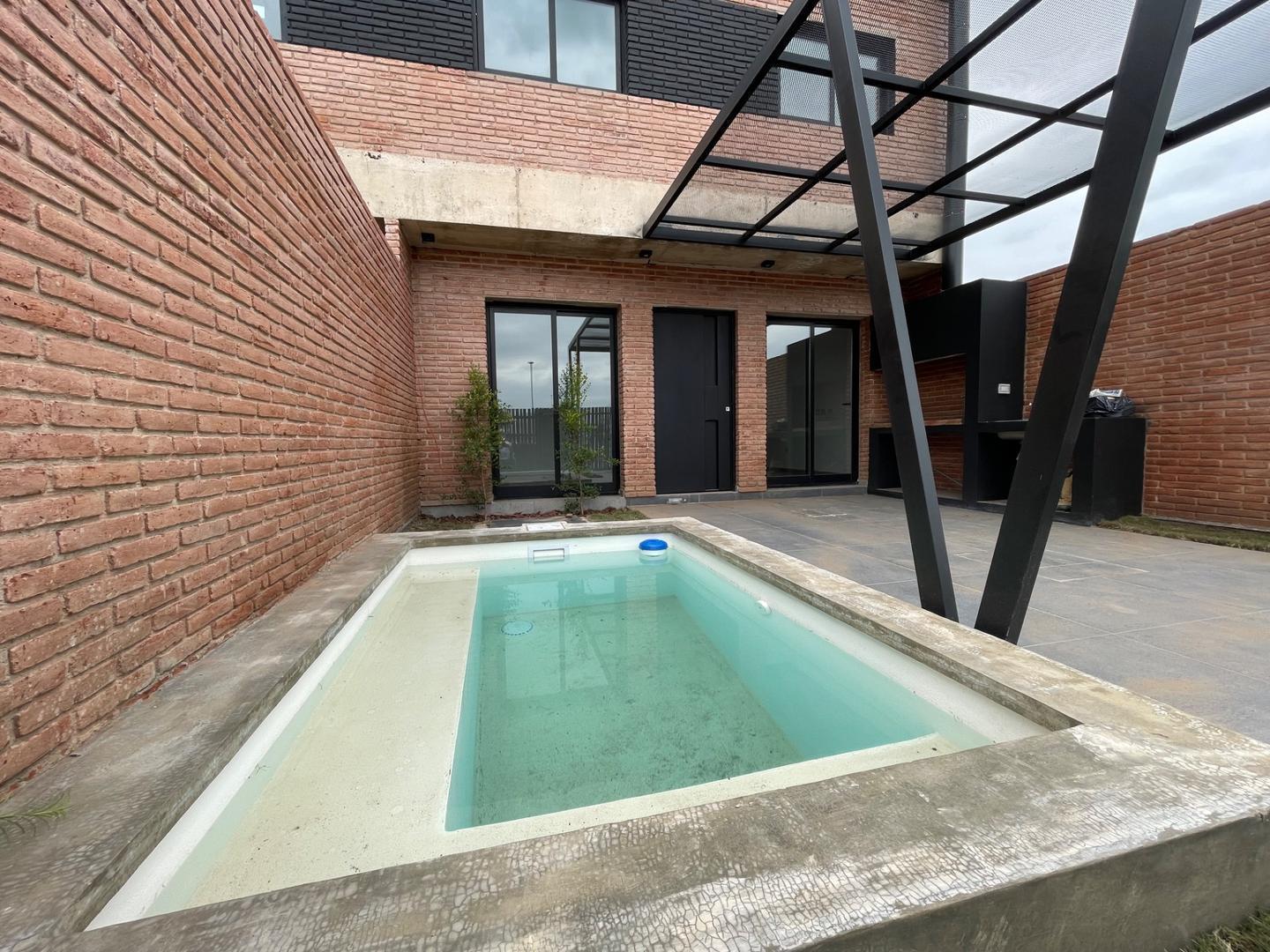 Foto de Duplex en alquiler! A estrenar! Colinas de Manantiales!, imagen 3