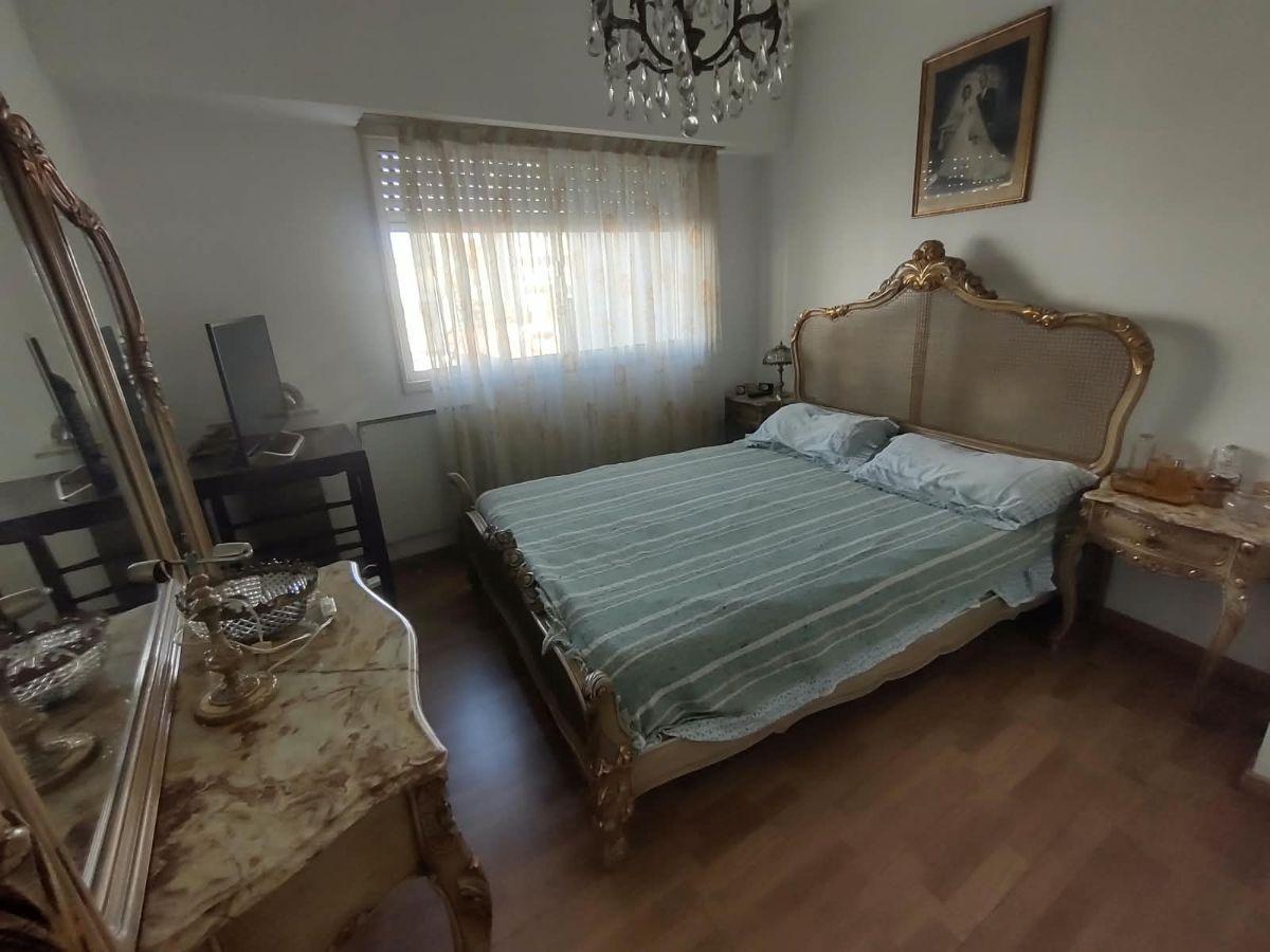 Foto de Venta Dto 4 Ambientes al frente con Balcon, COCHERA Y BAULERA, en, imagen 1
