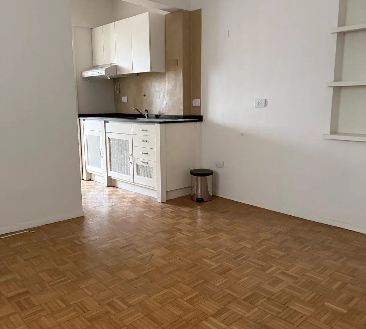 Departamento 2 Ambientes Piso Alto - Apto Prof- Palermo Chico 4