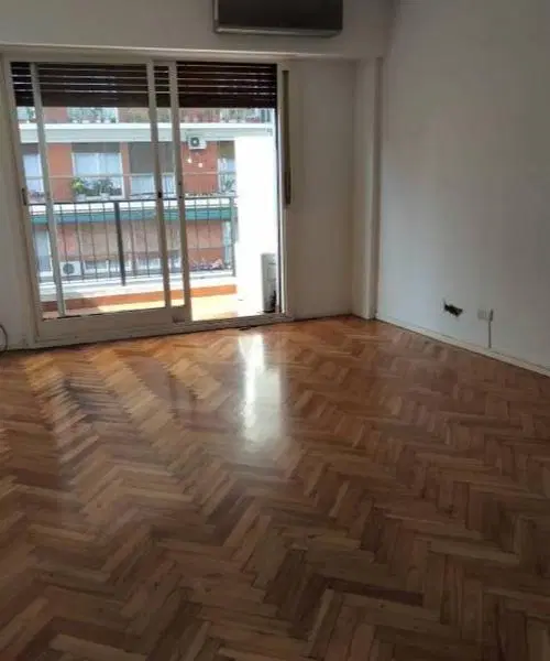 LAFINUR Y GUTIÉRREZ, ESPECTACULAR PISO ALTO FTE. BALCON CORRIDO 3 AMB 4