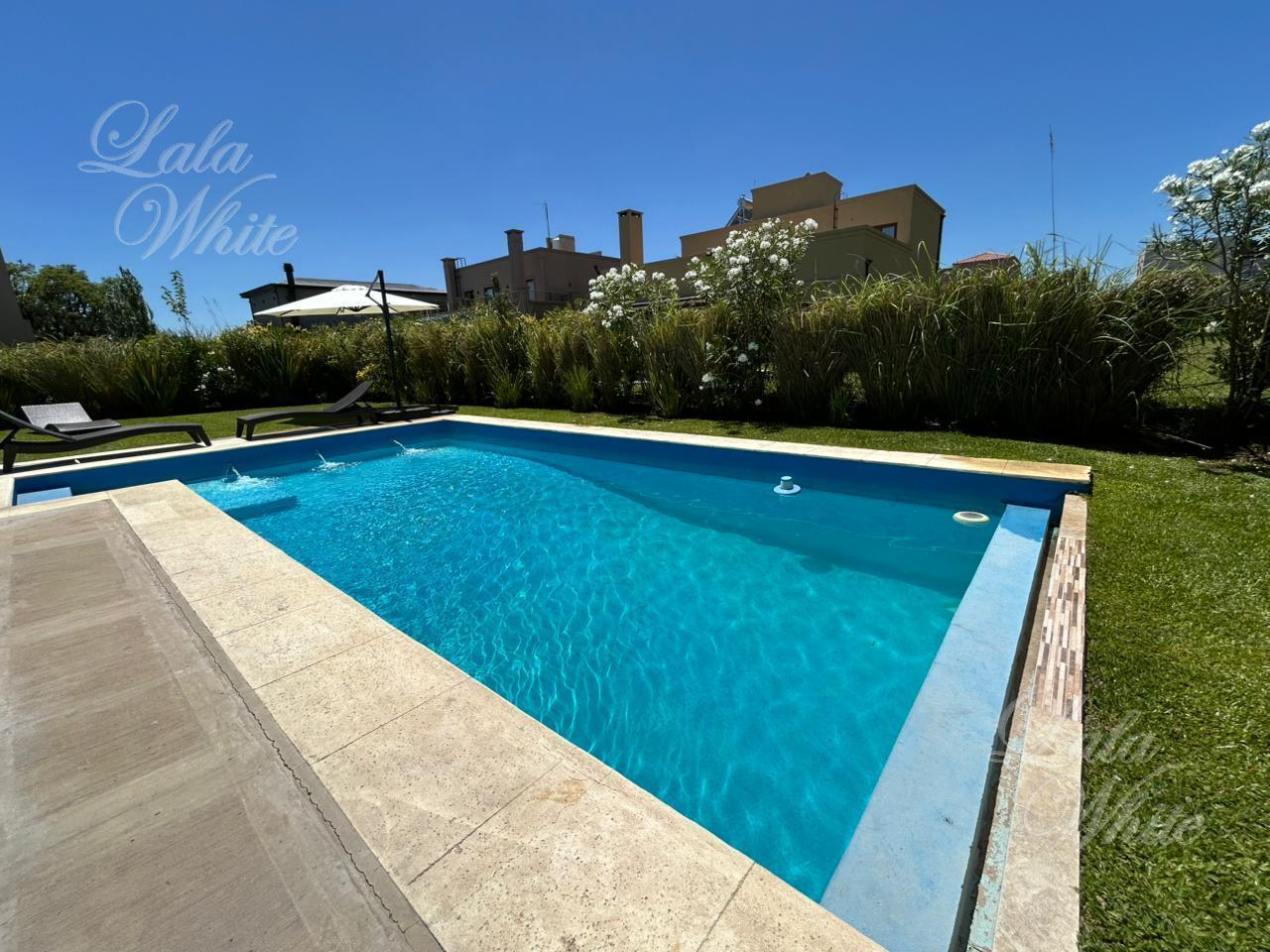 Casa con pileta en venta - Lagos de Canning, Canning, Esteban Echeverría