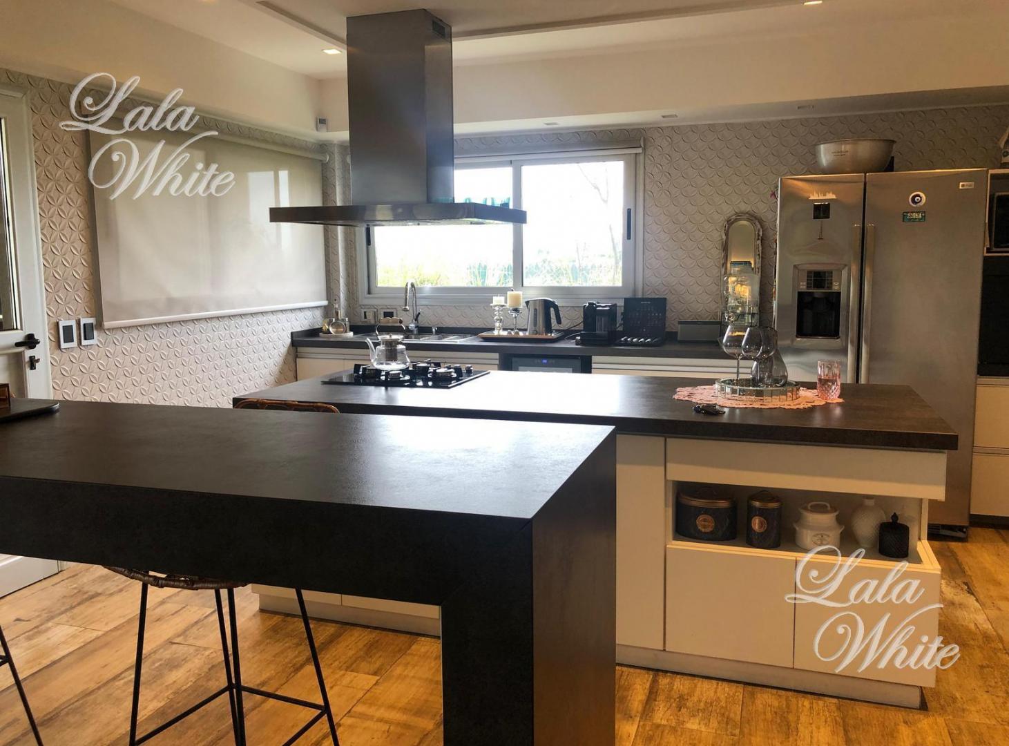 Casa con pileta en venta - Lagos de Canning, Esteban Echeverría