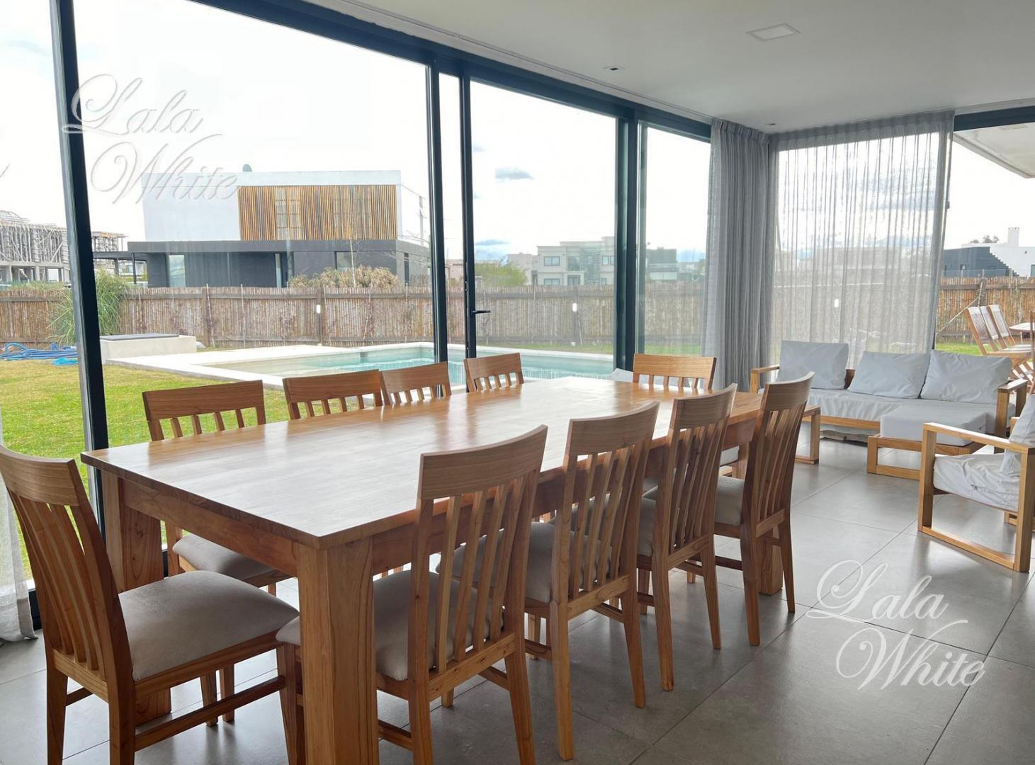 Casa con 5 dormitorios, en venta - Lagos de Canning, Esteban Echeverría