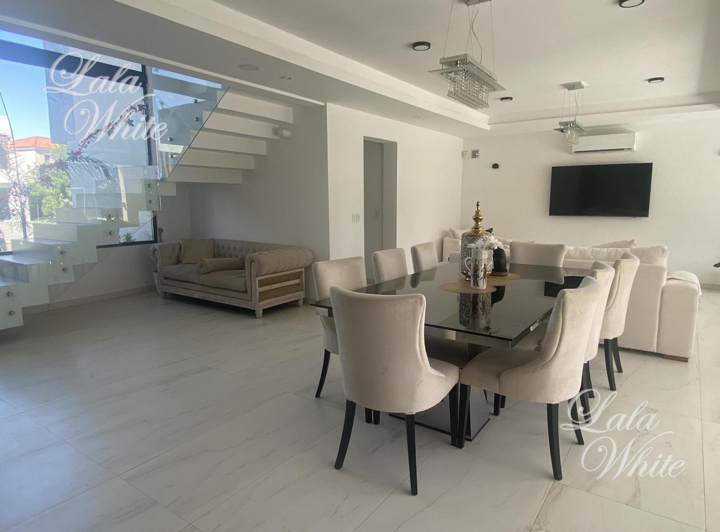 Casa con 5 dormitorios en venta - Terralagos, Canning, Ezeiza