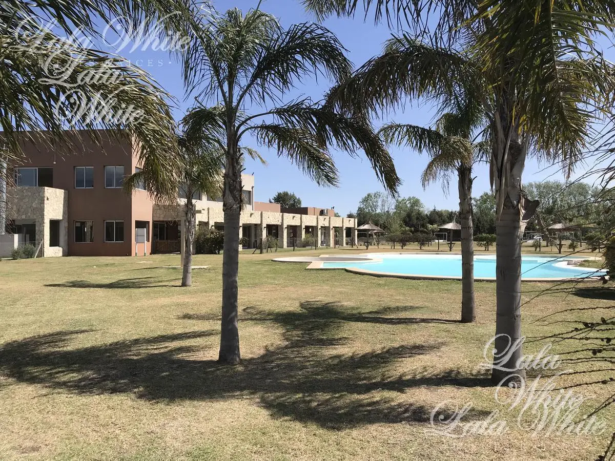 Lote a la laguna en La Alameda 2
