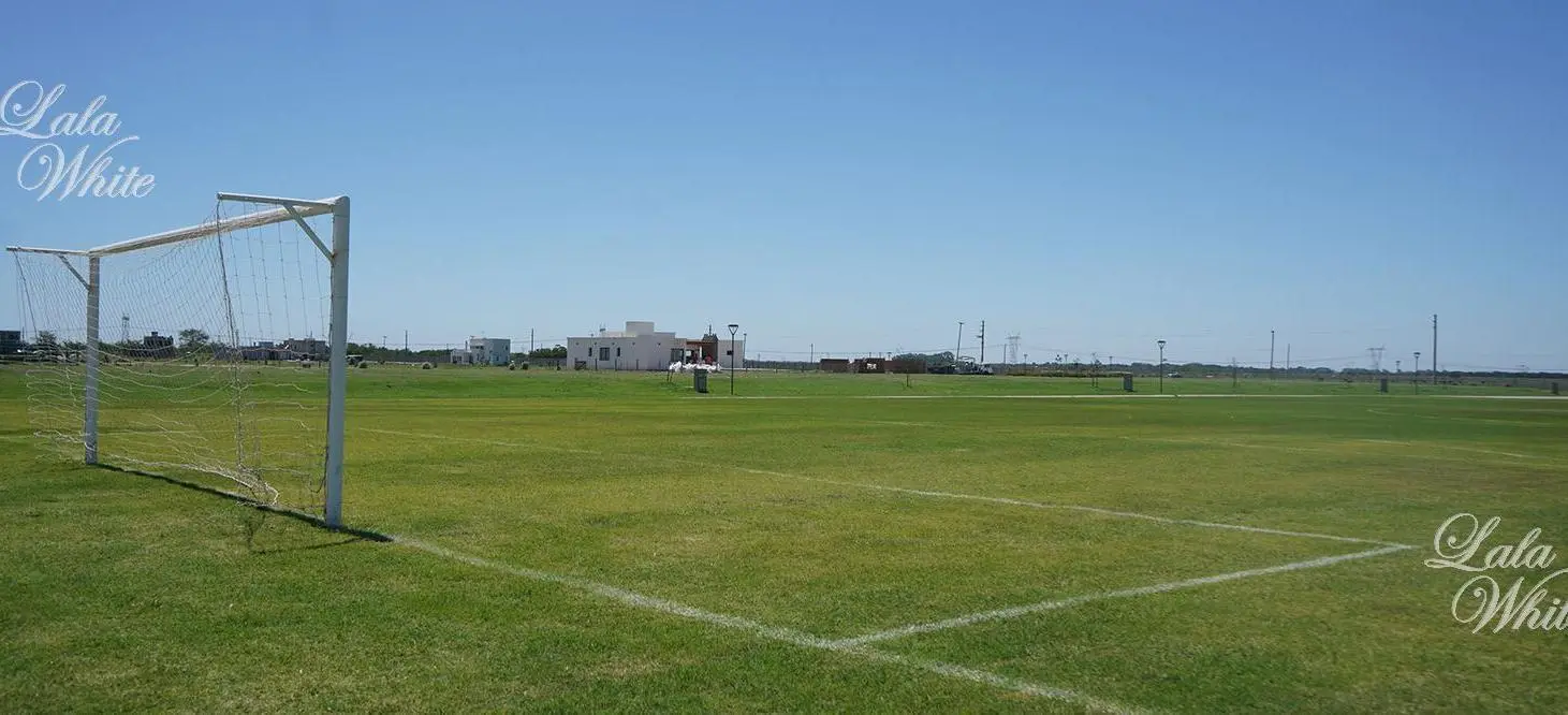Oportunidad - Lote a la laguna en Santa Clara al Sur 5
