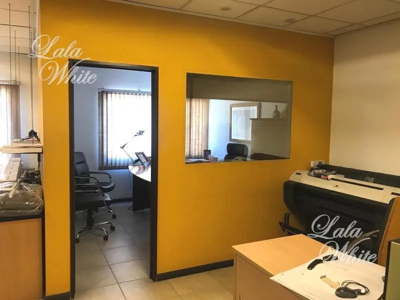 Venta - Oficina Plaza Canning 4