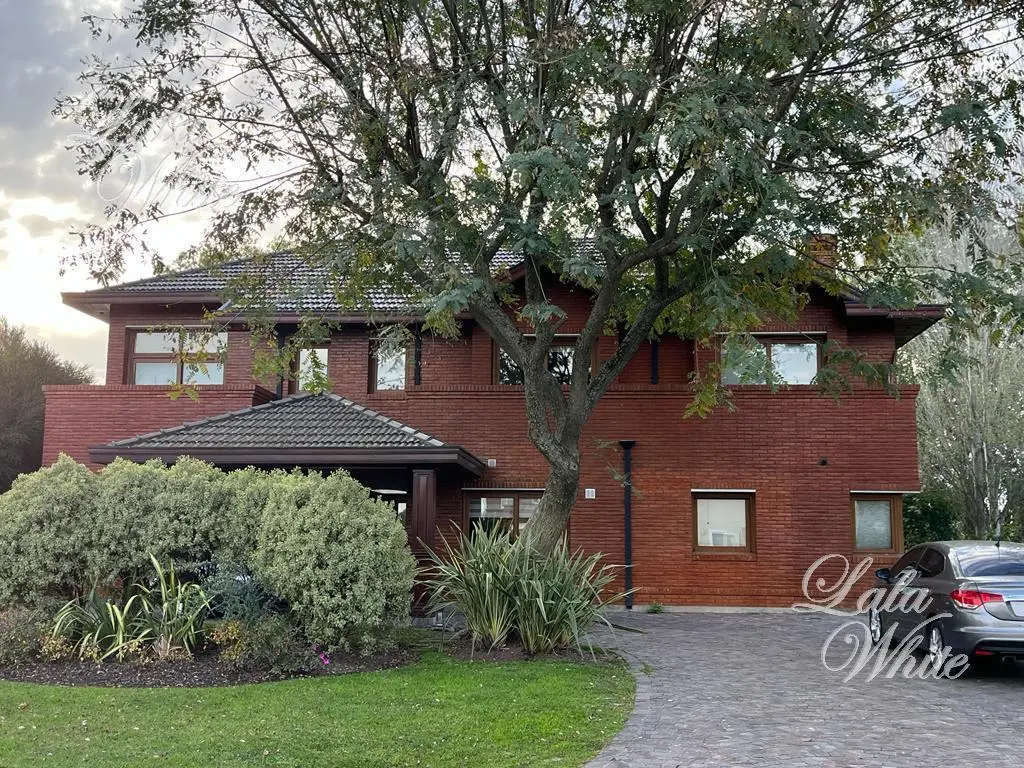 Venta - Casa en San Eliseo 3