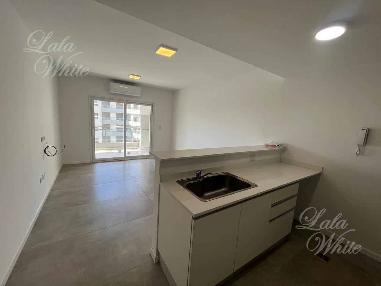 Departamento en alquiler en Canning Center