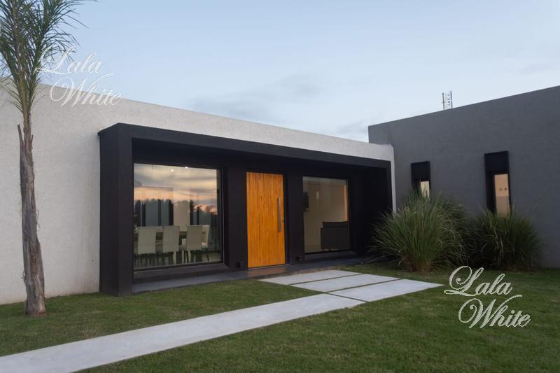 Venta - Casa a estrenar en Estancia Villa María