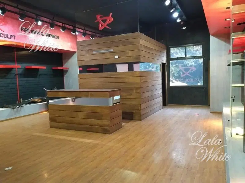 Venta - Local en Plaza Canning 2