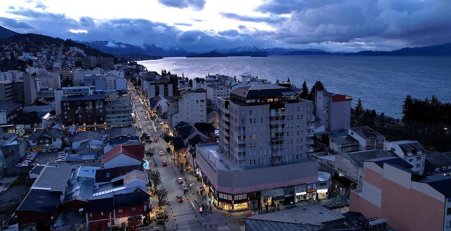 Departamento 2 dormitorios en Torre Catedral – Mitre y Beschedt, Centro de Bariloche