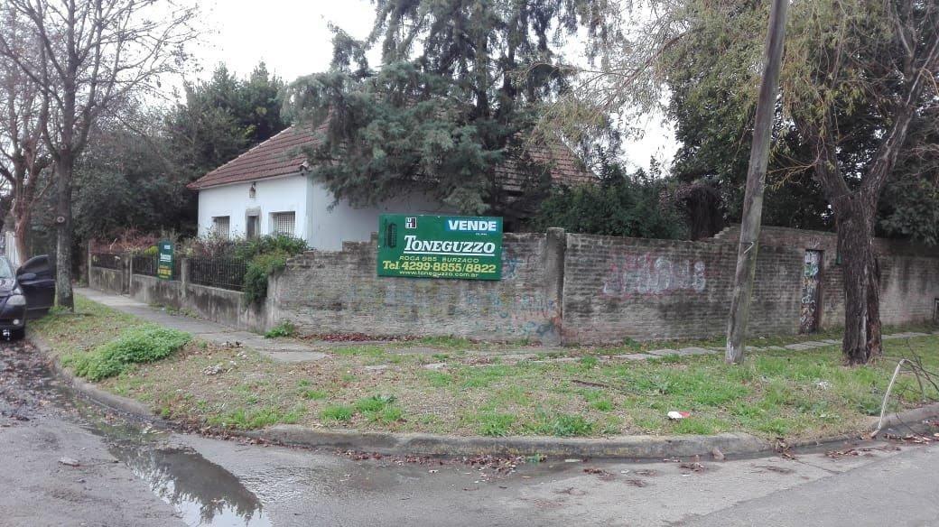 CASA EN VENTA CON 4 LOTES APTA CREDITO