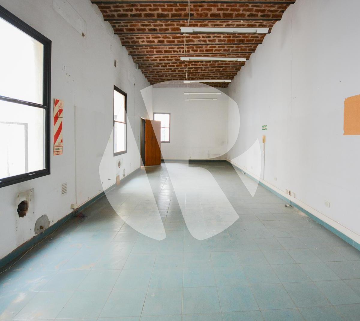 Venta de Piso en San Nicolás - 157 m² Apto Profesional! 2